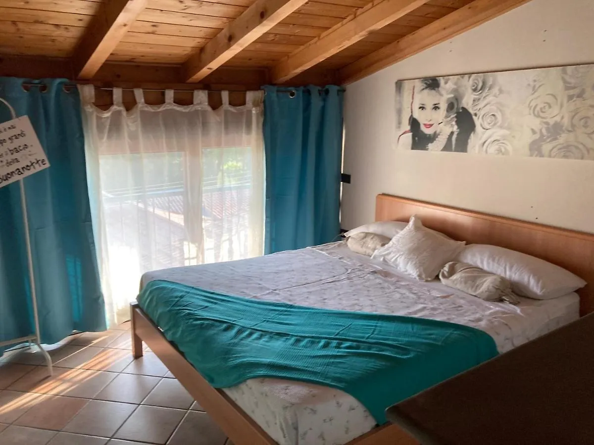 Casa Cinema Apartment Bergamo Italy