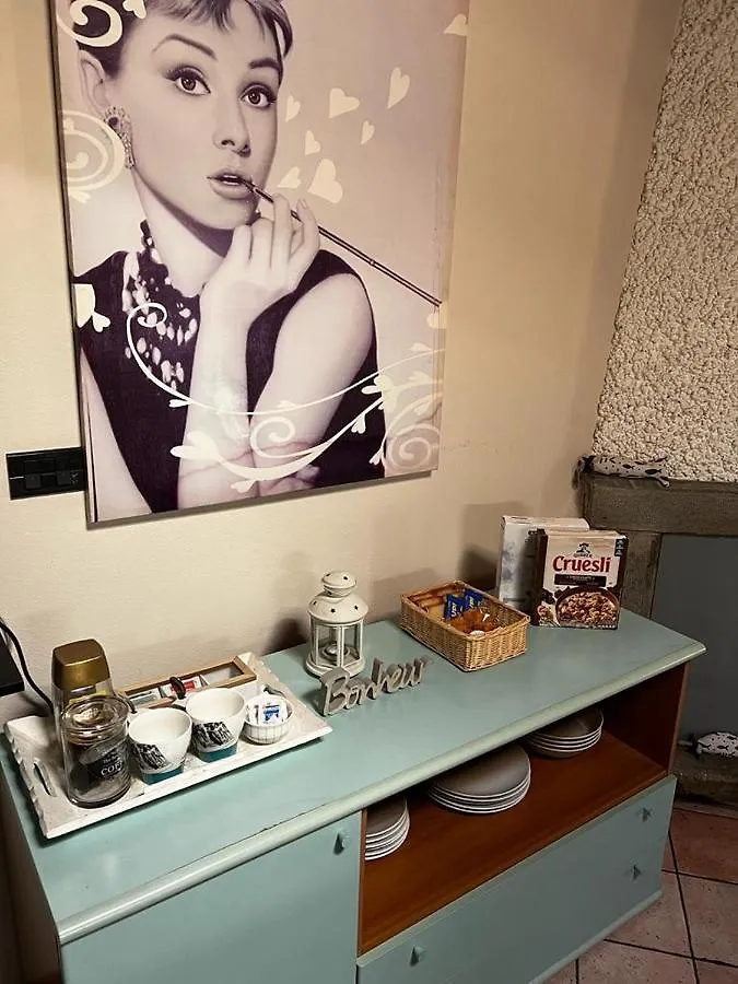 Casa Cinema Apartment Bergamo 0*,  Italy